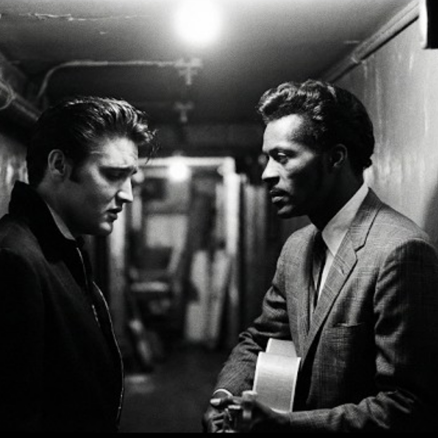 The Night Elvis Honored Chuck Berry — He Risked Everything DD