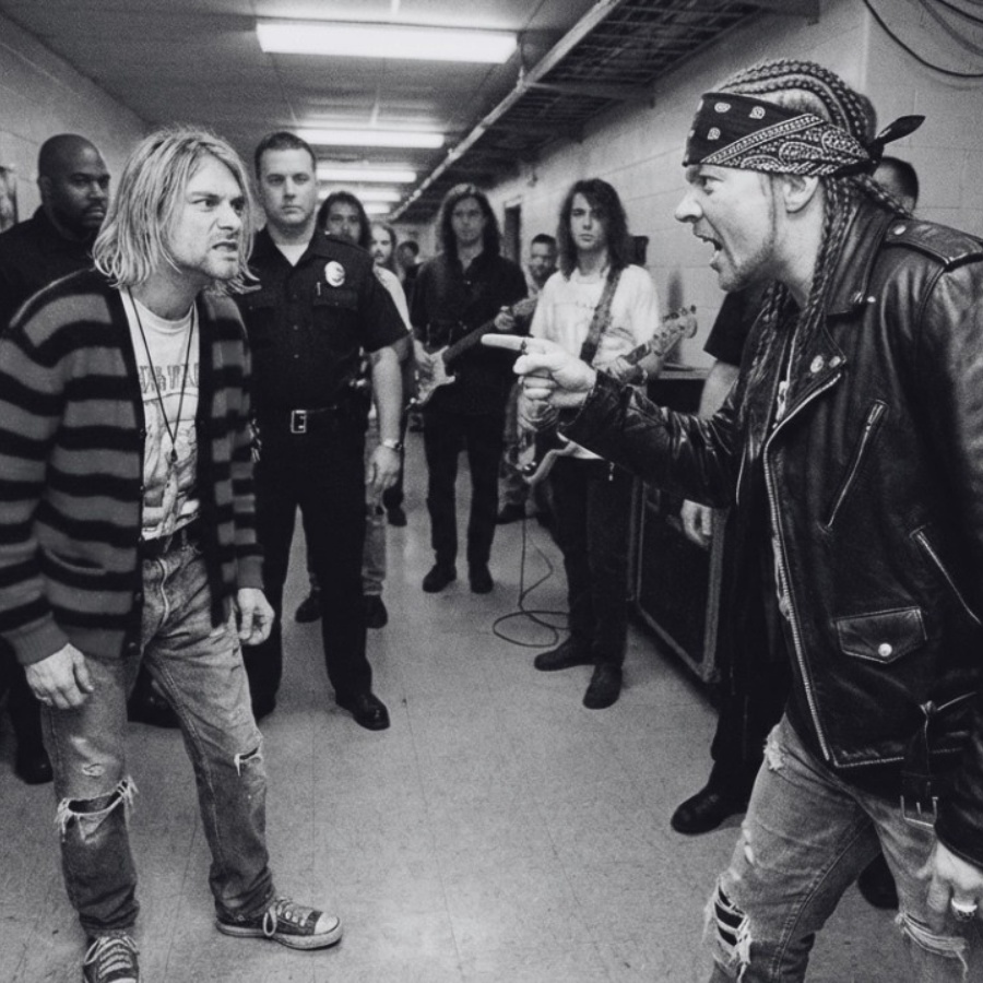 Axl Rose THREATENED Kurt Cobain’s Wife Backstage — What Happened Next…