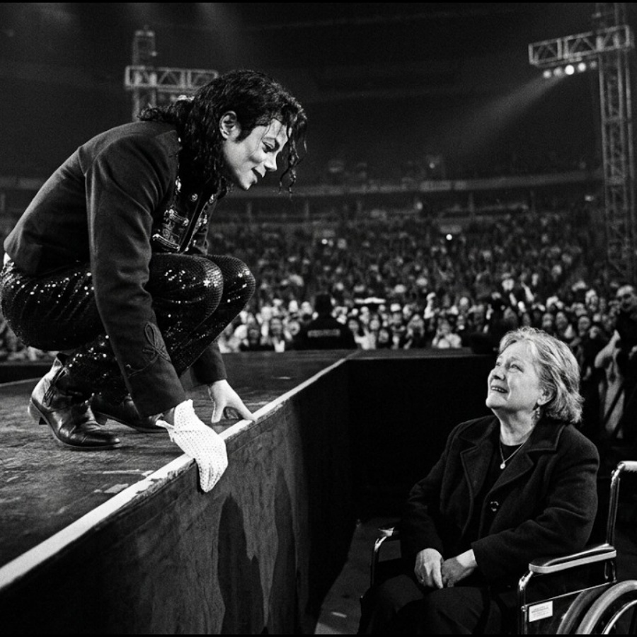 Michael Jackson STOPPED a full production rehearsal for one person nobody else had noticed was there JJ